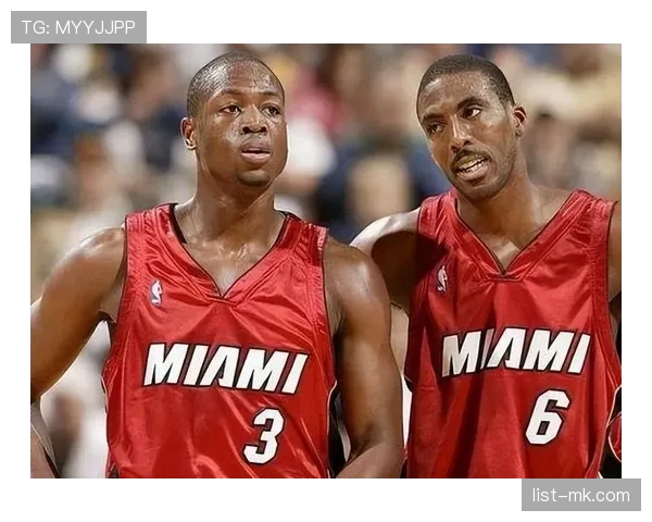 埃迪·琼斯突破分球拉开进攻空间提升球队效率