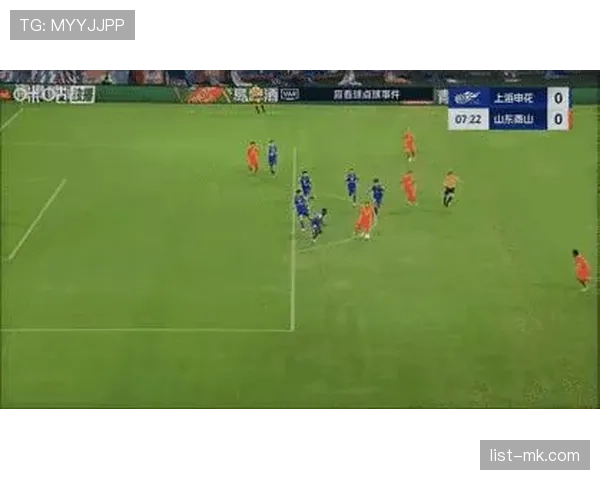 裁判尺度以判罚一致性与比赛控制为准而非个人偏好