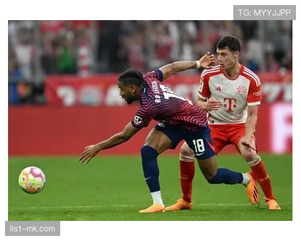 拜仁内部管理矛盾激化，豪华阵容却陷入战术迷失，豪门地位岌岌可危